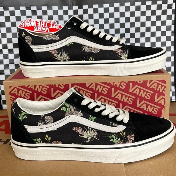 Vans WMNS Old Skool Desert Snake/Black sneakers - Picture 1 of 16